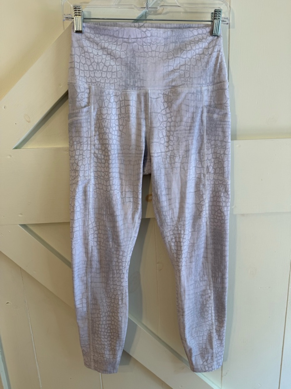 90 Degree‎ by Reflex Gray White Snakeskin High Waist Pocket Leggings Medium